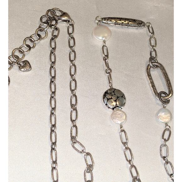 Brighton PEBBLE PEARL Long Chain Necklace Silver Oval Links White Pearls - Picture 4 of 7